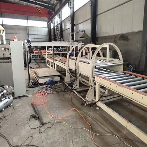 水泥免拆模板設(shè)備fs復合免拆板設(shè)備核心技術(shù)